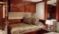 CASINO ROYALE -  Twin Cabin